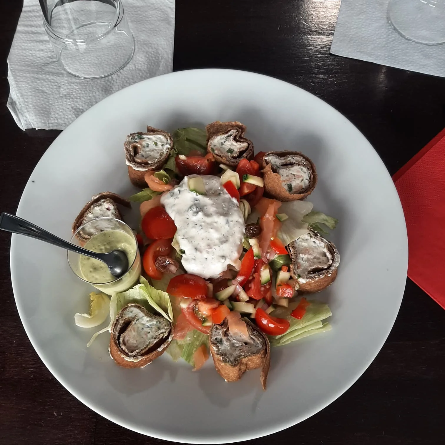 Rouleaux de sarrasin et salade